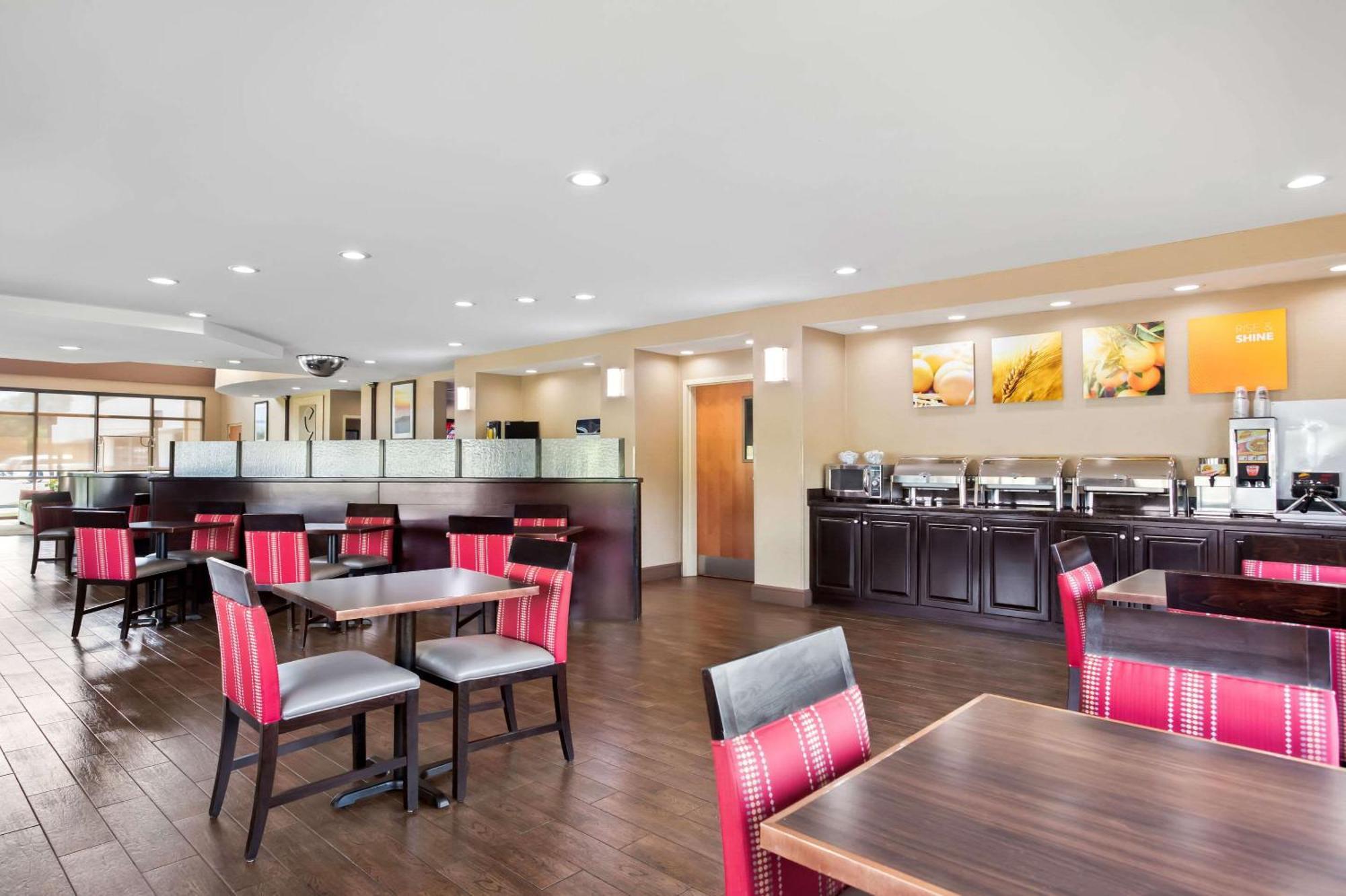 Comfort Suites Gulfport Exteriér fotografie