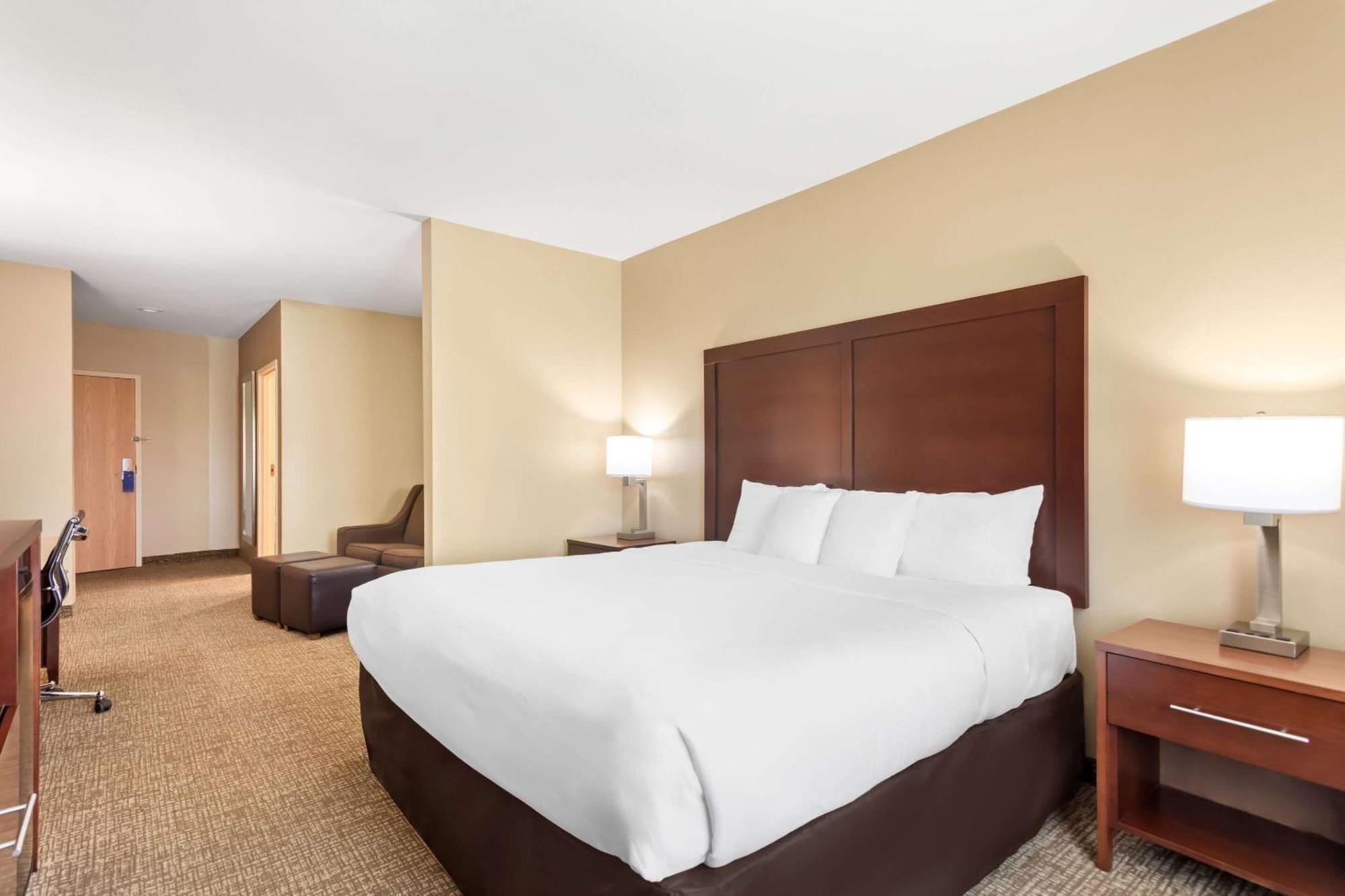 Comfort Suites Gulfport Exteriér fotografie