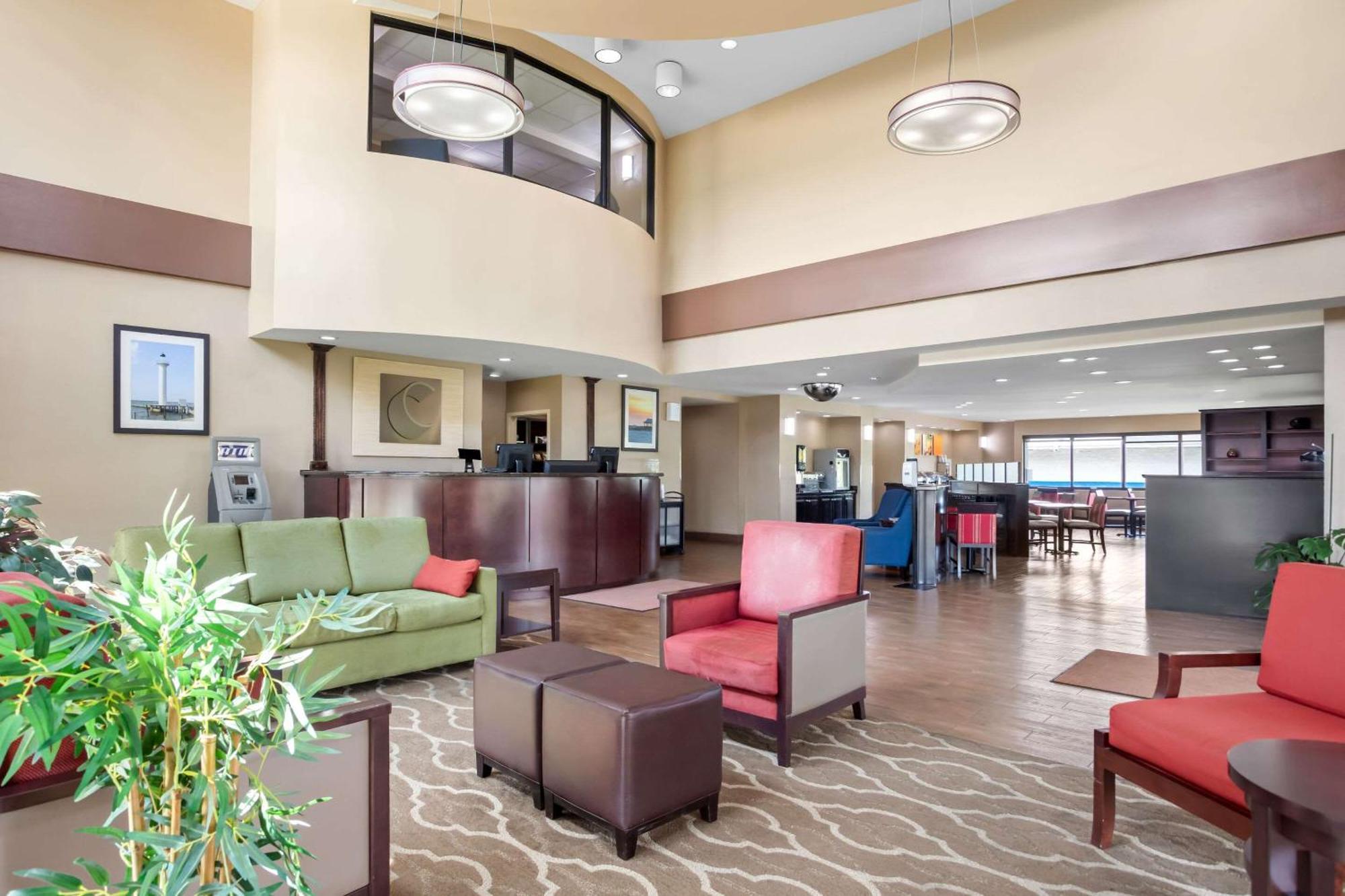 Comfort Suites Gulfport Exteriér fotografie